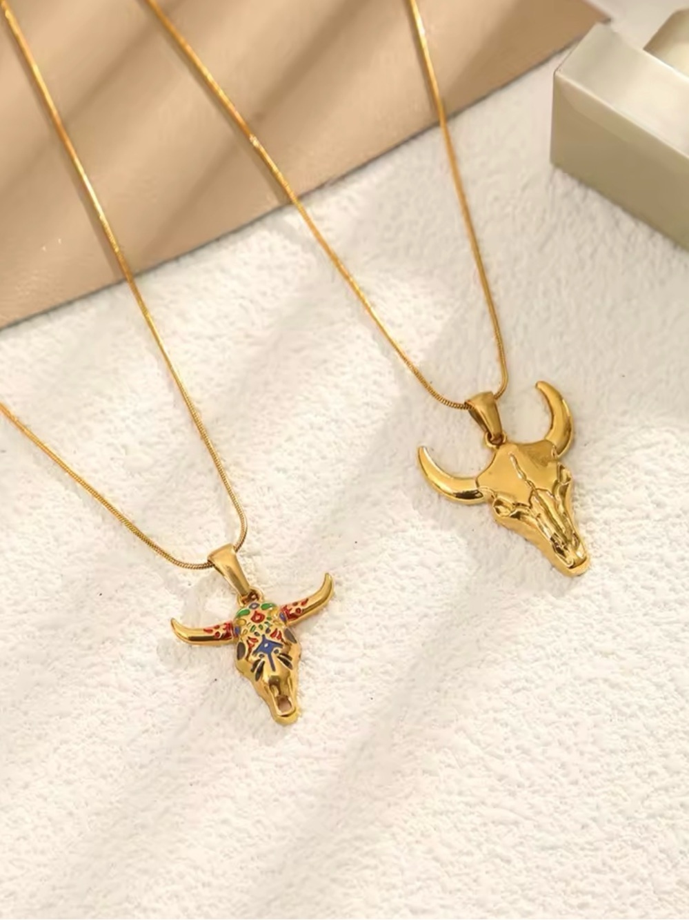 Gold Multicolor Bull Skull Pendant Necklace - Women Jewelry - Picture 6 of 8
